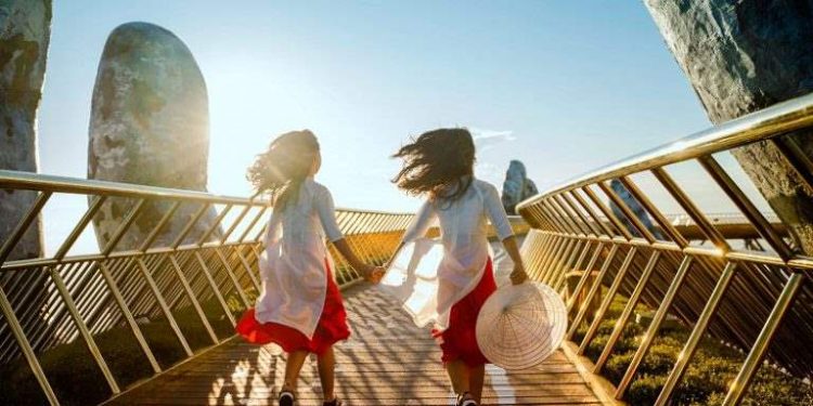 Kinh nghiệm du lịch Bà Nà Hills tự túc Tiết Kiệm nhất 2022