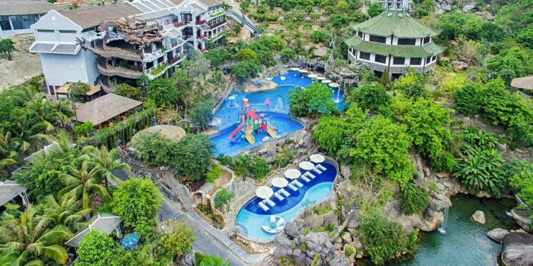 Kinh nghiệm du lịch Núi Thần Tài tự túc 2022