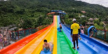 Xe Đà Nẵng đi Núi Thần Tài